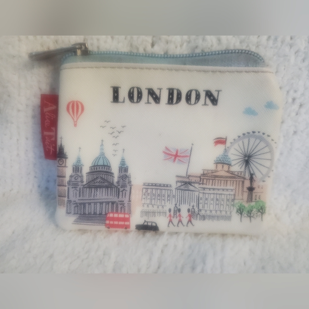 Small London Wallet
